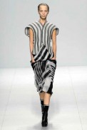 desfiles-rickowens-paris-verao2008rtw-111