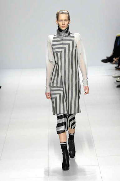 desfiles-rickowens-paris-verao2008rtw-113