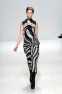 desfiles-rickowens-paris-verao2008rtw-117
