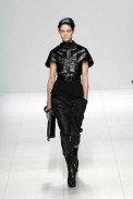 desfiles-rickowens-paris-verao2008rtw-121