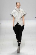 desfiles-rickowens-paris-verao2008rtw-126