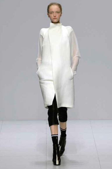 desfiles-rickowens-paris-verao2008rtw-127