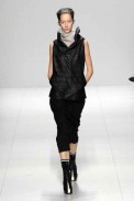 desfiles-rickowens-paris-verao2008rtw-133