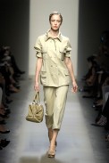 desfiles-bottegaveneta-milao-verao2008rtw-101