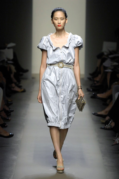 desfiles-bottegaveneta-milao-verao2008rtw-120