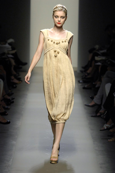 desfiles-bottegaveneta-milao-verao2008rtw-135