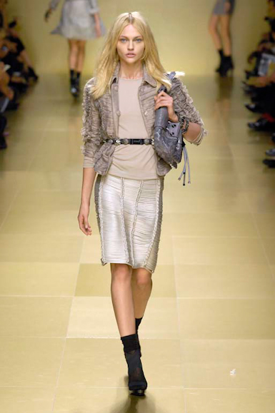 desfiles-burberry-milao-verao2008rtw-101