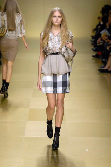 desfiles-burberry-milao-verao2008rtw-111