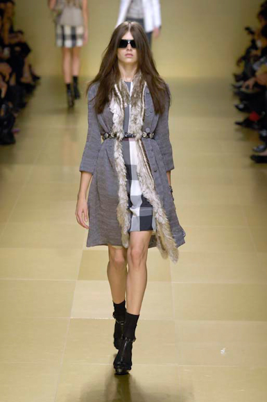 desfiles-burberry-milao-verao2008rtw-112