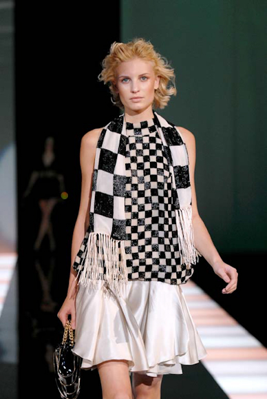 desfiles-emporioarmani-milao-verao2008rtw-116