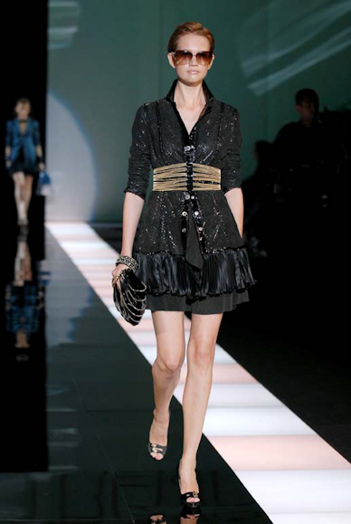 desfiles-emporioarmani-milao-verao2008rtw-118