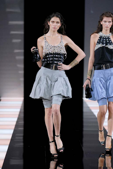 desfiles-emporioarmani-milao-verao2008rtw-122