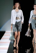 desfiles-emporioarmani-milao-verao2008rtw-135
