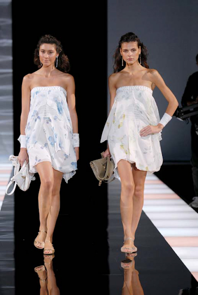 desfiles-emporioarmani-milao-verao2008rtw-142