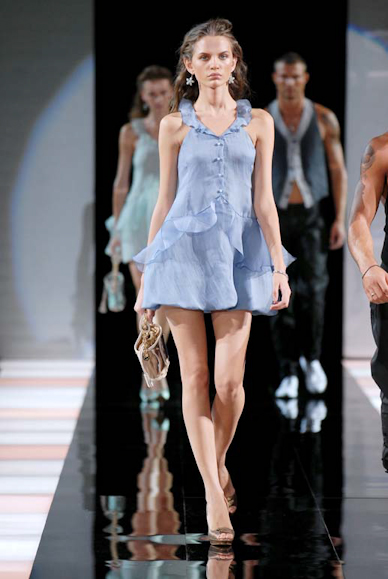 desfiles-emporioarmani-milao-verao2008rtw-155