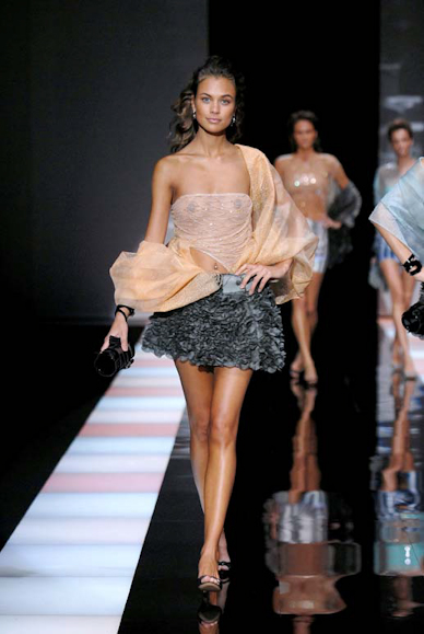 desfiles-emporioarmani-milao-verao2008rtw-167