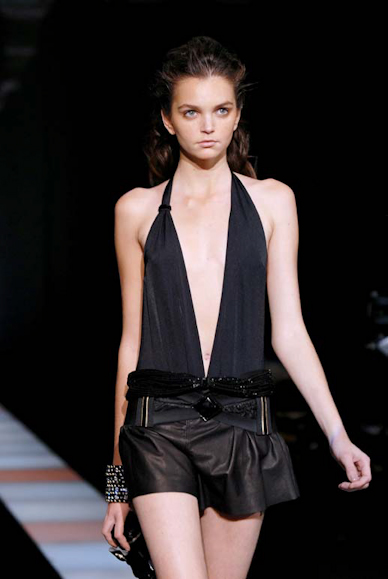 desfiles-emporioarmani-milao-verao2008rtw-177