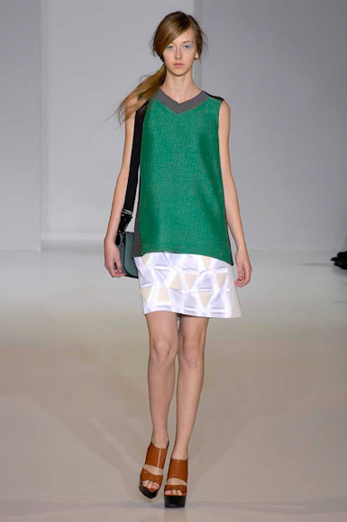 desfiles-marni-milao-verao2008rtw-121