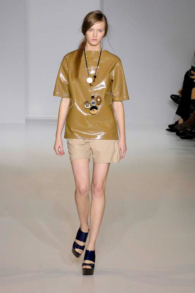 desfiles-marni-milao-verao2008rtw-131