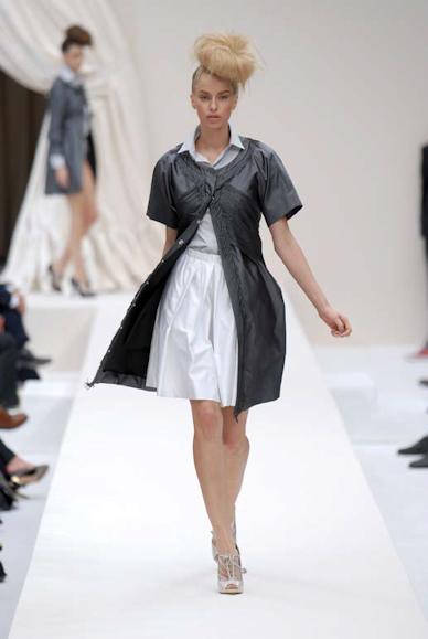 desfiles-moschino-milao-verao2008rtw-113
