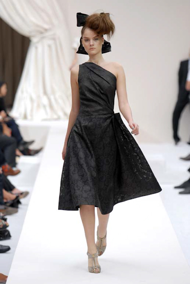 desfiles-moschino-milao-verao2008rtw-122