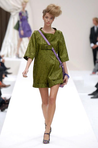 desfiles-moschino-milao-verao2008rtw-145