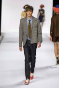 desfiles-marcbymarc-novayork-verao2008rtw-106