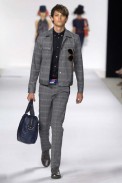 desfiles-marcbymarc-novayork-verao2008rtw-111