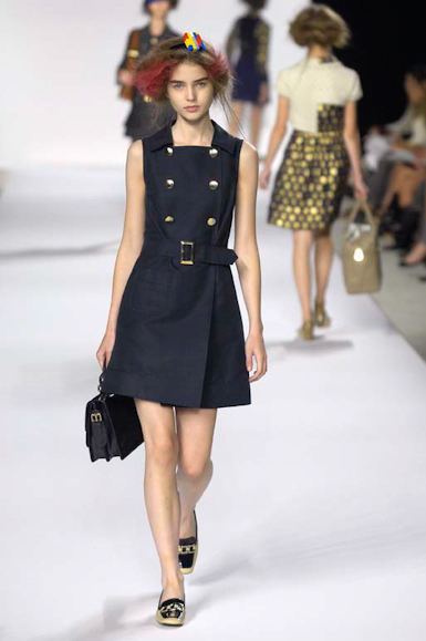 desfiles-marcbymarc-novayork-verao2008rtw-116