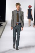 desfiles-marcbymarc-novayork-verao2008rtw-118