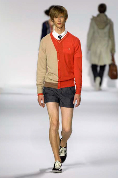 desfiles-marcbymarc-novayork-verao2008rtw-124