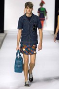 desfiles-marcbymarc-novayork-verao2008rtw-144