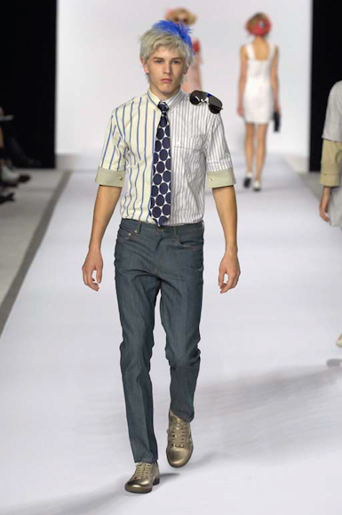 desfiles-marcbymarc-novayork-verao2008rtw-147