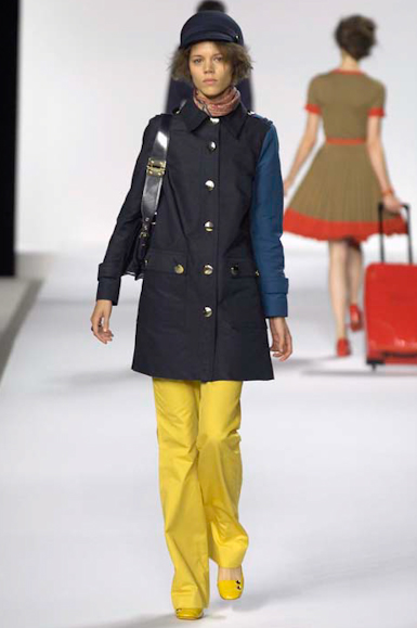 desfiles-marcbymarc-novayork-verao2008rtw-160