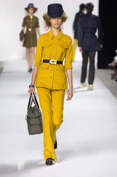 desfiles-marcbymarc-novayork-verao2008rtw-162