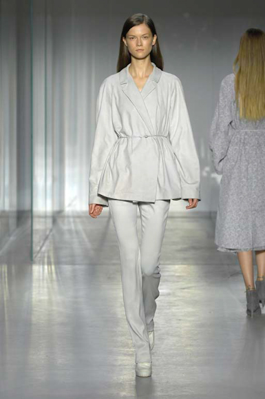desfiles-calvinklein-novayork-verao2008rtw-117