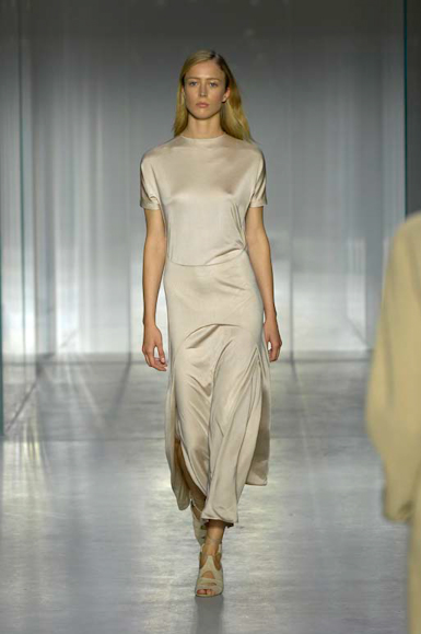 desfiles-calvinklein-novayork-verao2008rtw-127