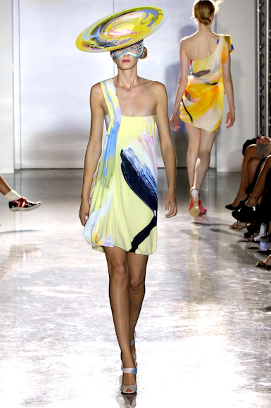 desfiles-bassobroke-londresverao2008rtw-136