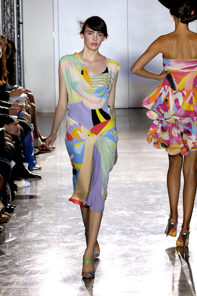 desfiles-bassobroke-londresverao2008rtw-142