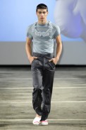desfiles-kimjones-londresverao2008rtw-100