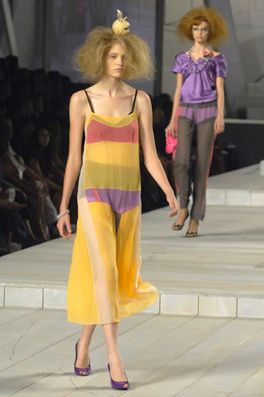desfiles-marcjacobs-novayork-verao2008rtw-144