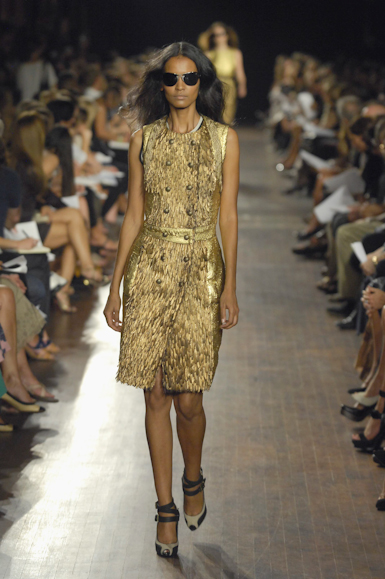 desfiles-proenzaschouler-nyverao2008rtw-130