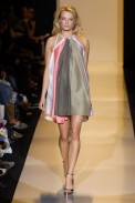 desfiles-rosacha-nyverao2008rtw-129
