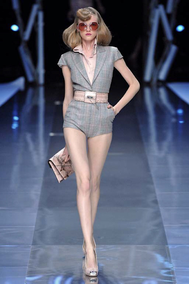 desfiles-amcqueen-paris-verao2008rtw-110