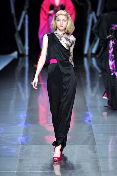desfiles-amcqueen-paris-verao2008rtw-137