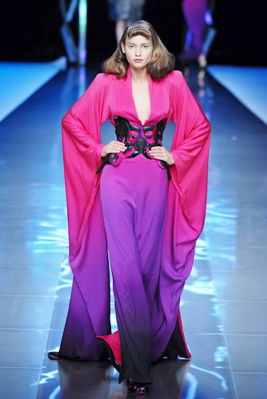 desfiles-amcqueen-paris-verao2008rtw-138