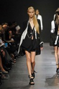 desfiles-anndemeulemeester-paris-verao2008rtw-100