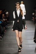 desfiles-anndemeulemeester-paris-verao2008rtw-103