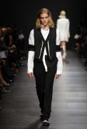 desfiles-anndemeulemeester-paris-verao2008rtw-111