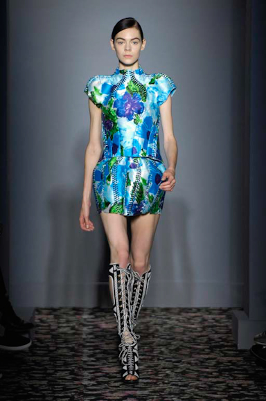 desfiles-balenciaga-paris-verao2008rtw-104